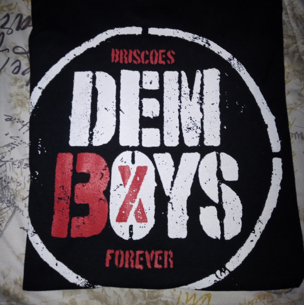 Briscoes Forever "DEM BOYS" Graphic Tee — Large